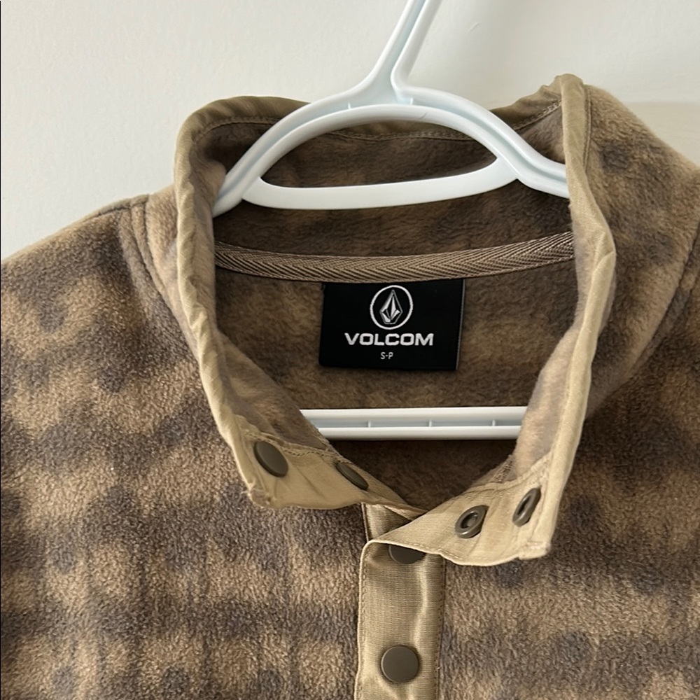 Volcom Patterned Pullover with Buttons - Picture 3 of 4